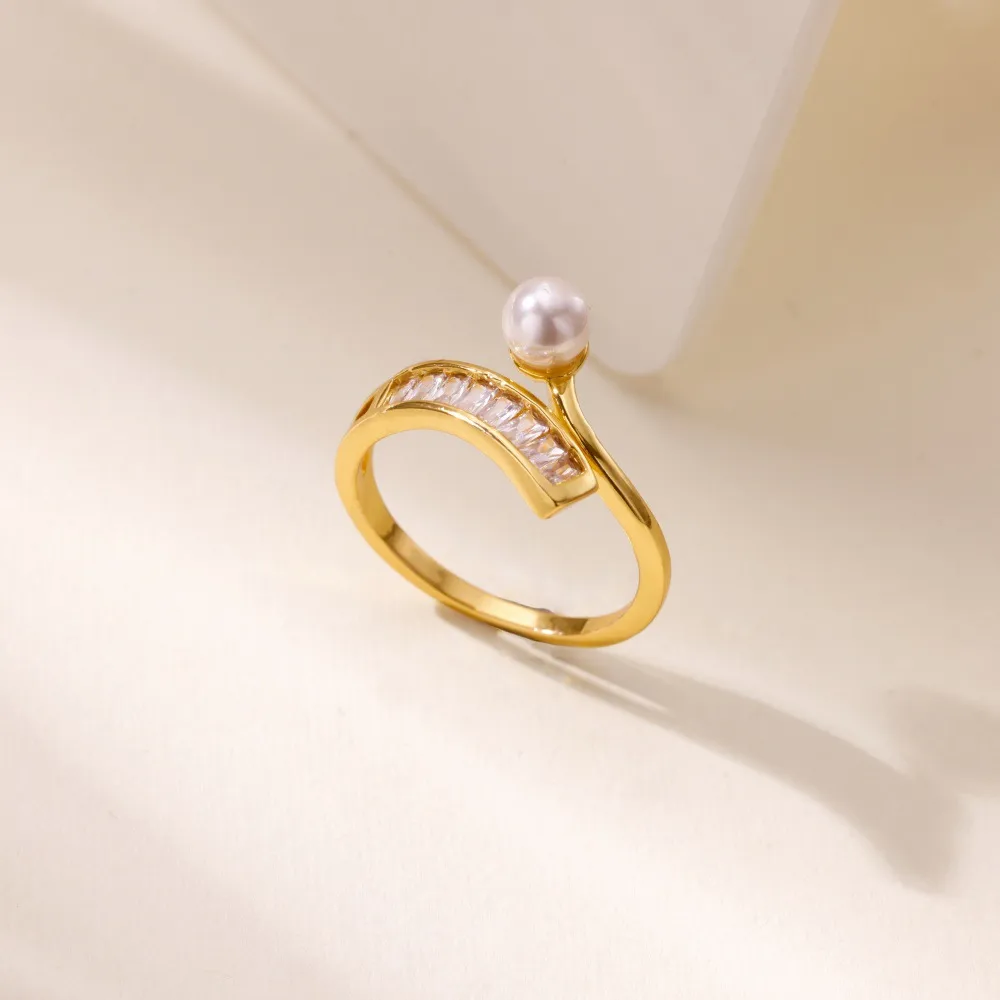 Pearl & Baguette Wrap Ring